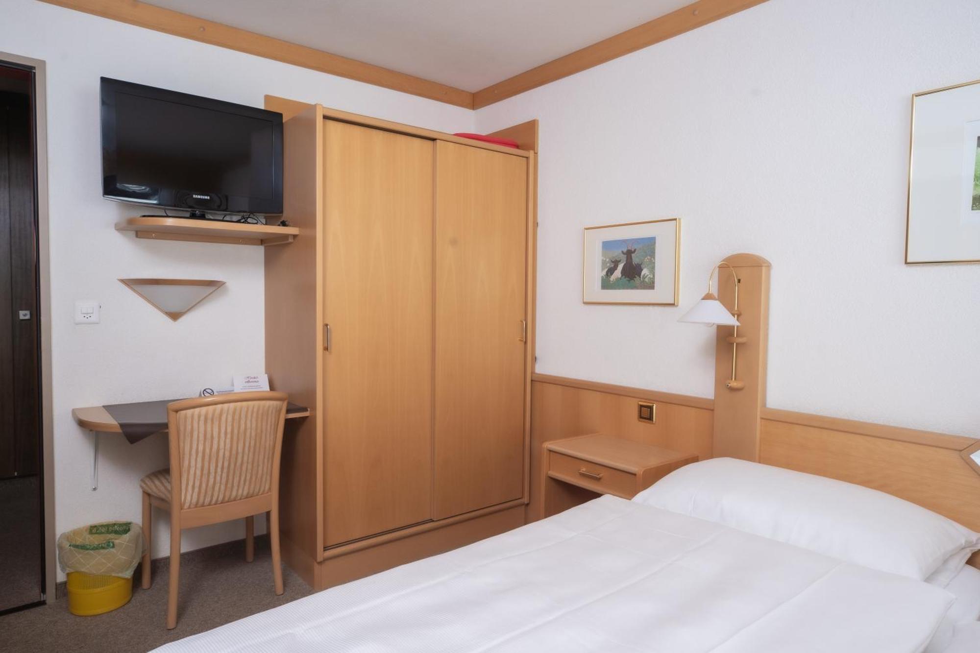 Hotel Alpenhof Saas-Almagell Ngoại thất bức ảnh